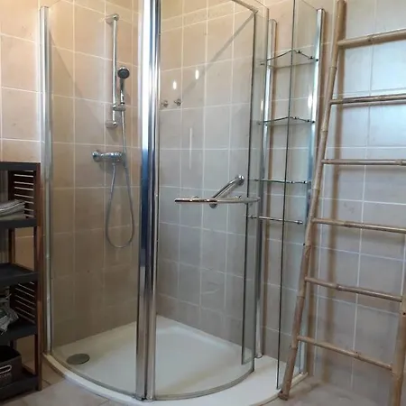 Au Domaine Du Petit Cercoux Saint-Saturnin-du-Bois