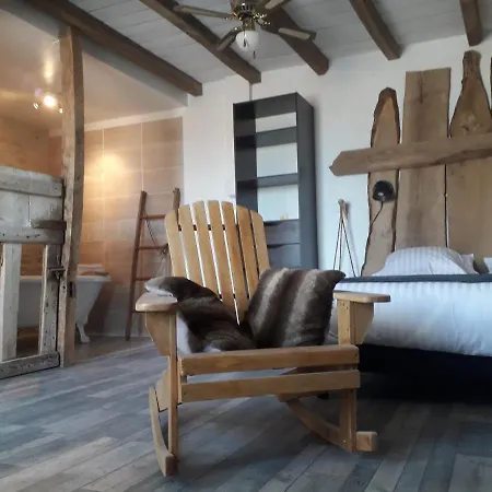 Guest house Au Domaine Du Petit Cercoux Saint-Saturnin-du-Bois