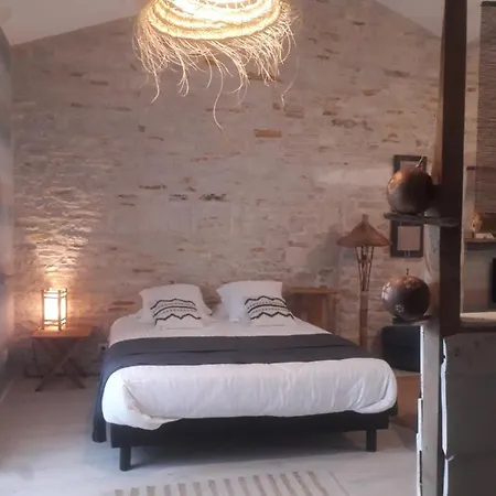 Maison d'hôtes Au Domaine Du Petit Cercoux