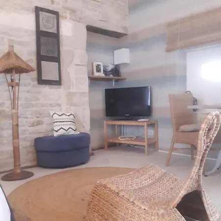 Maison d'hôtes Au Domaine Du Petit Cercoux 3*