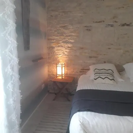 Au Domaine Du Petit Cercoux Guest house *