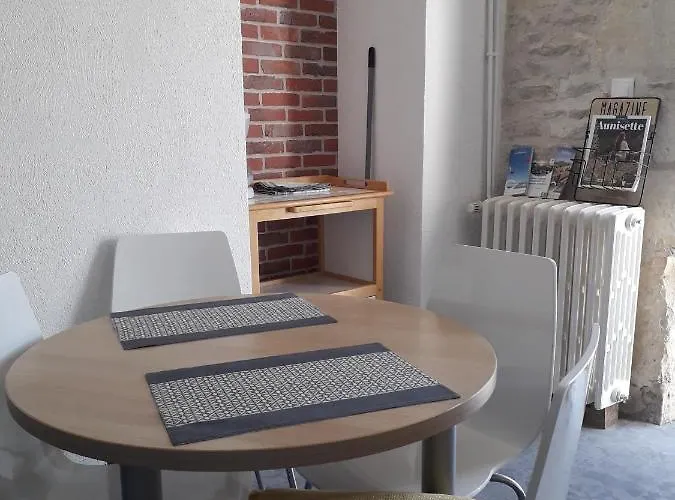 Au Domaine Du Petit Cercoux Saint-Saturnin-du-Bois