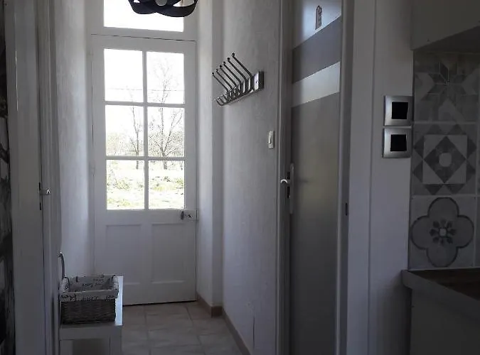 Au Domaine Du Petit Cercoux Maison d'hôtes