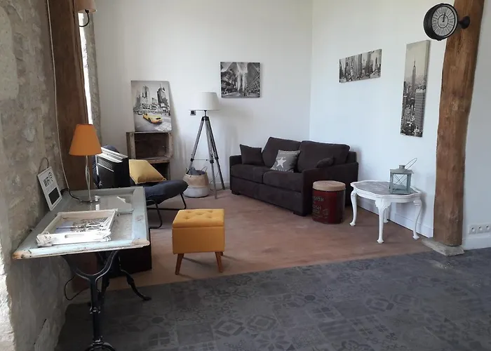 Au Domaine Du Petit Cercoux Pensión 3*