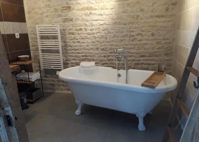 Au Domaine Du Petit Cercoux 3*