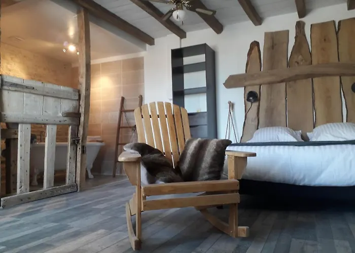 Maison d'hôtes Au Domaine Du Petit Cercoux Saint-Saturnin-du-Bois